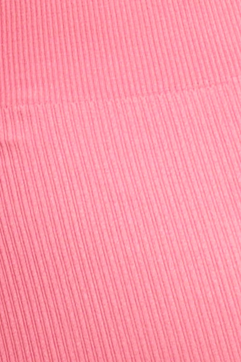Pink Nico Seamless Crop Top 8 Pink Nico Seamless Crop Top - Image 6