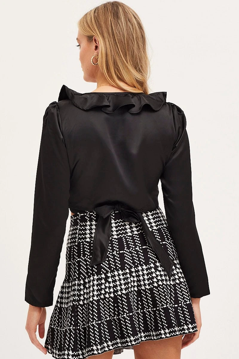 Black Crop Top Long Sleeve V-Neck 6 Black Crop Top Long Sleeve V-Neck - Image 4